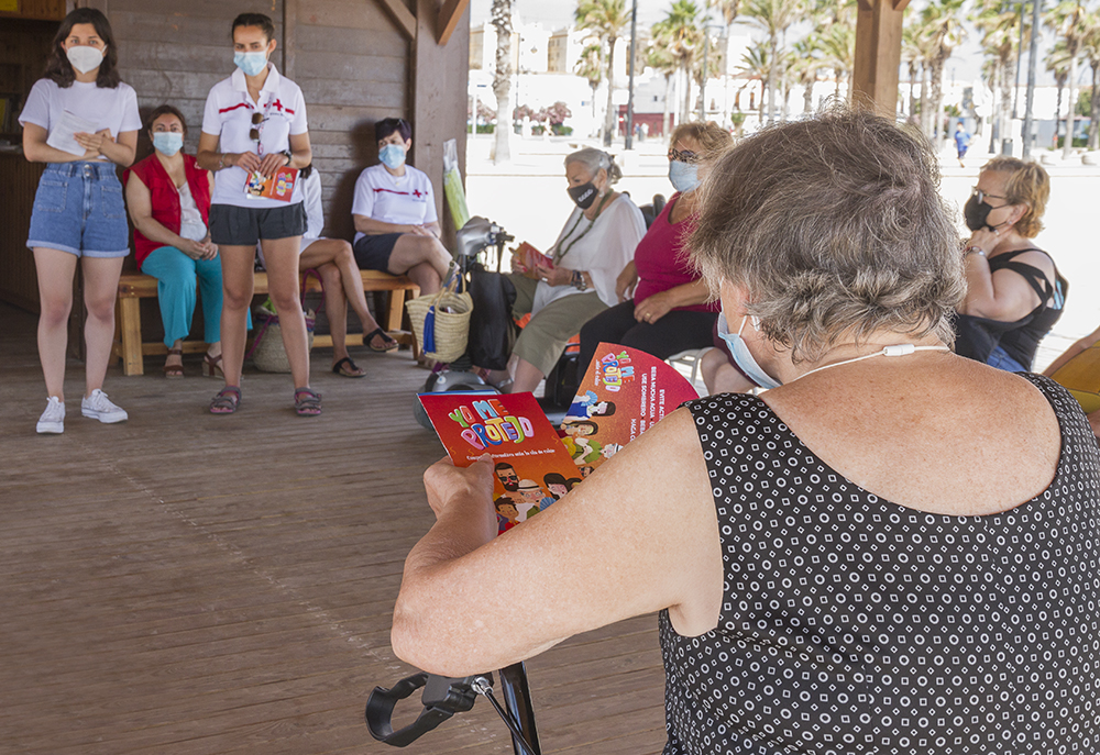 Cruz Roja alerta sobre el impacto de la ola de calor en las personas mayores