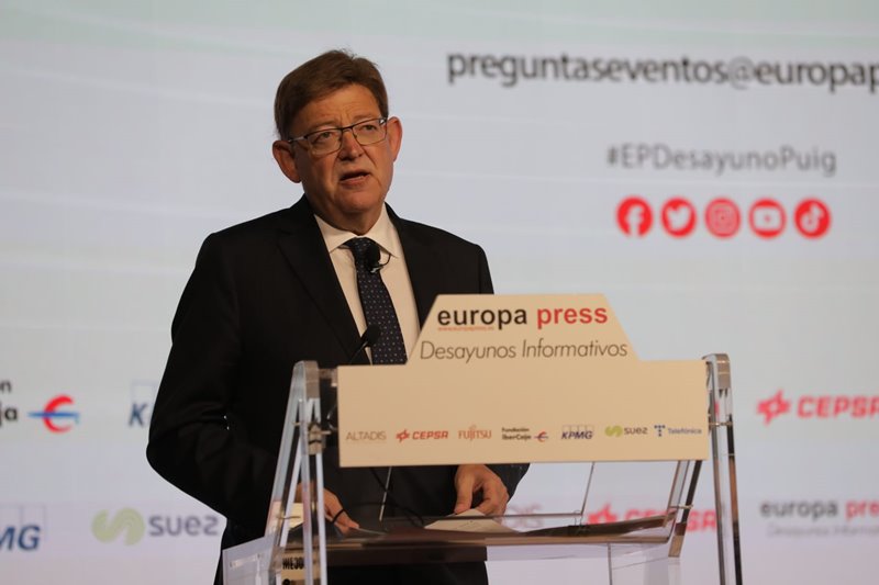 Puig propone en Madrid más descentralización y cogobernanza y habla de pactos y diálogo frente al independentismo