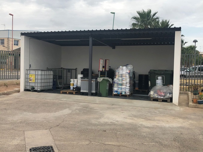 La EMTRE ha invertido 195.000 euros para renovar luminarias y reformar las casetas de aparatos eléctricos i residuos peligrosos