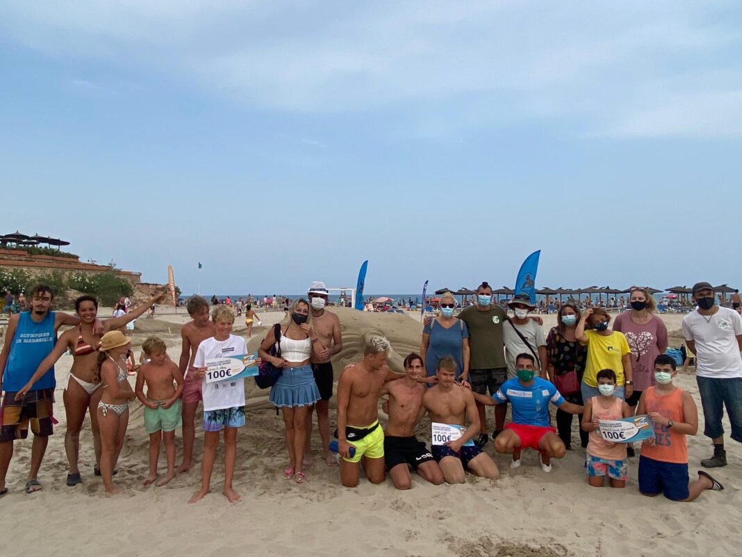 Niños, jóvenes y adultos: grandes artistas en el concurso de ‘Figuras de Arena en la Playa’
