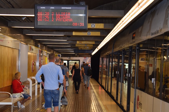 Metrovalencia incrementa el número de unidades en circulación a partir del 1 de septiembre al concluir el horario de verano