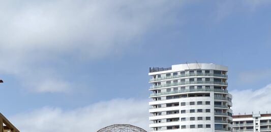 Nou Moles critica el abandono de la Casa del Agua del Turia cuya limpieza chapucera se quedó a medias hace tres meses