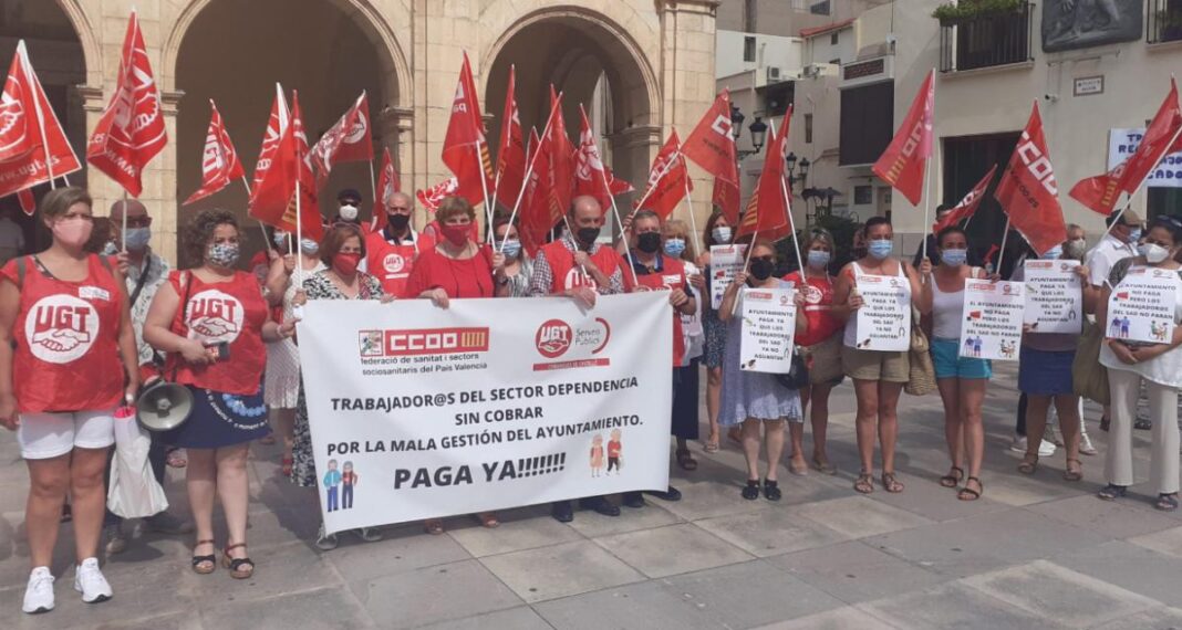 El Servicio de Ayuda a Domicilio en Castello de la Plana irá a la huelga tras no cobrar las nóminas extra y de julio