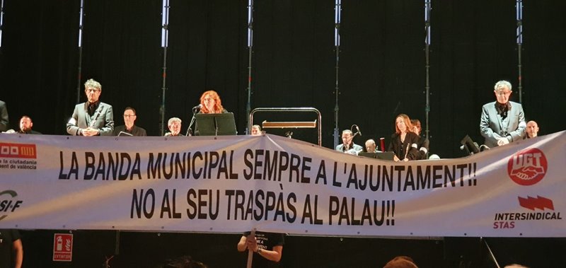 La Banda Municipal se harta de los desplantes y desprecios de la concejal Gloria Tello