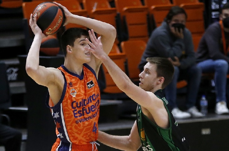 Valencia Basket busca cambiar su dinámica ante el Joventut Badalona en la Fonteta
