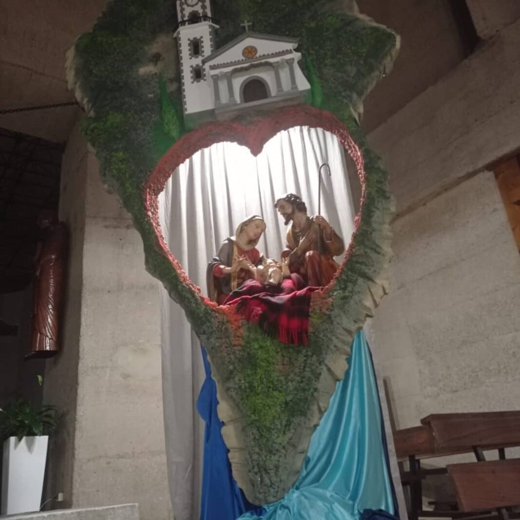 La parroquia de los dominicos de Torrent instala un nacimiento en recuerdo a los afectados por el volcán de La Palma