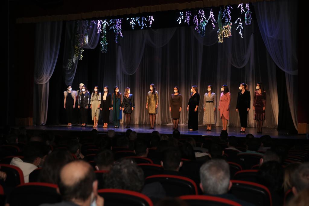 Nominacions del Teatre en Llengua Valenciana de Junta Central Fallera. Categoría Primera