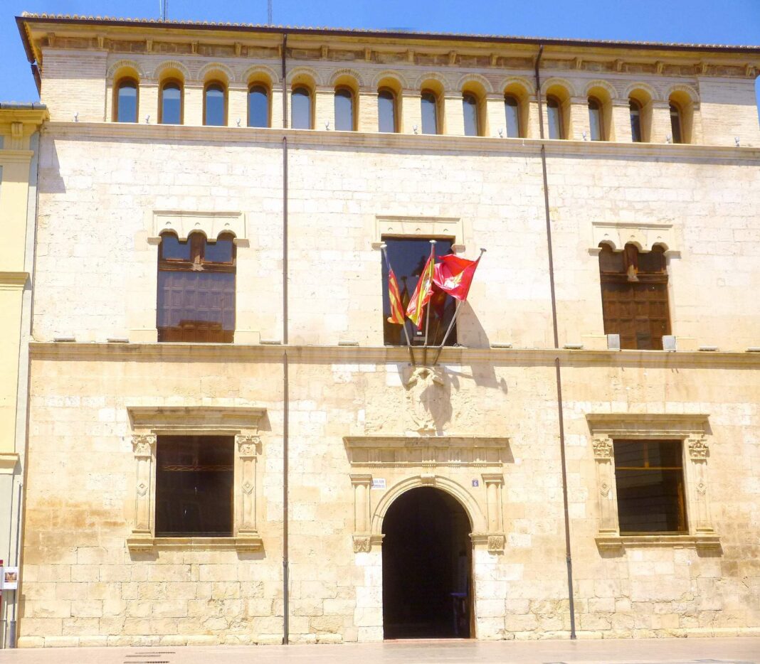 Ciudadanos Alzira pide la exención del pago de la tasa de terrazas