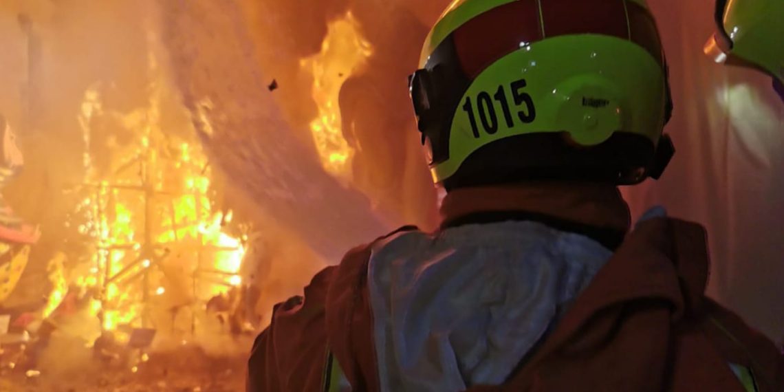 El Consorcio Provincial de Bomberos de Valencia trabajará en la Nit de la Cremà con un dispositivo preventivo para la cremà de 280 monumentos