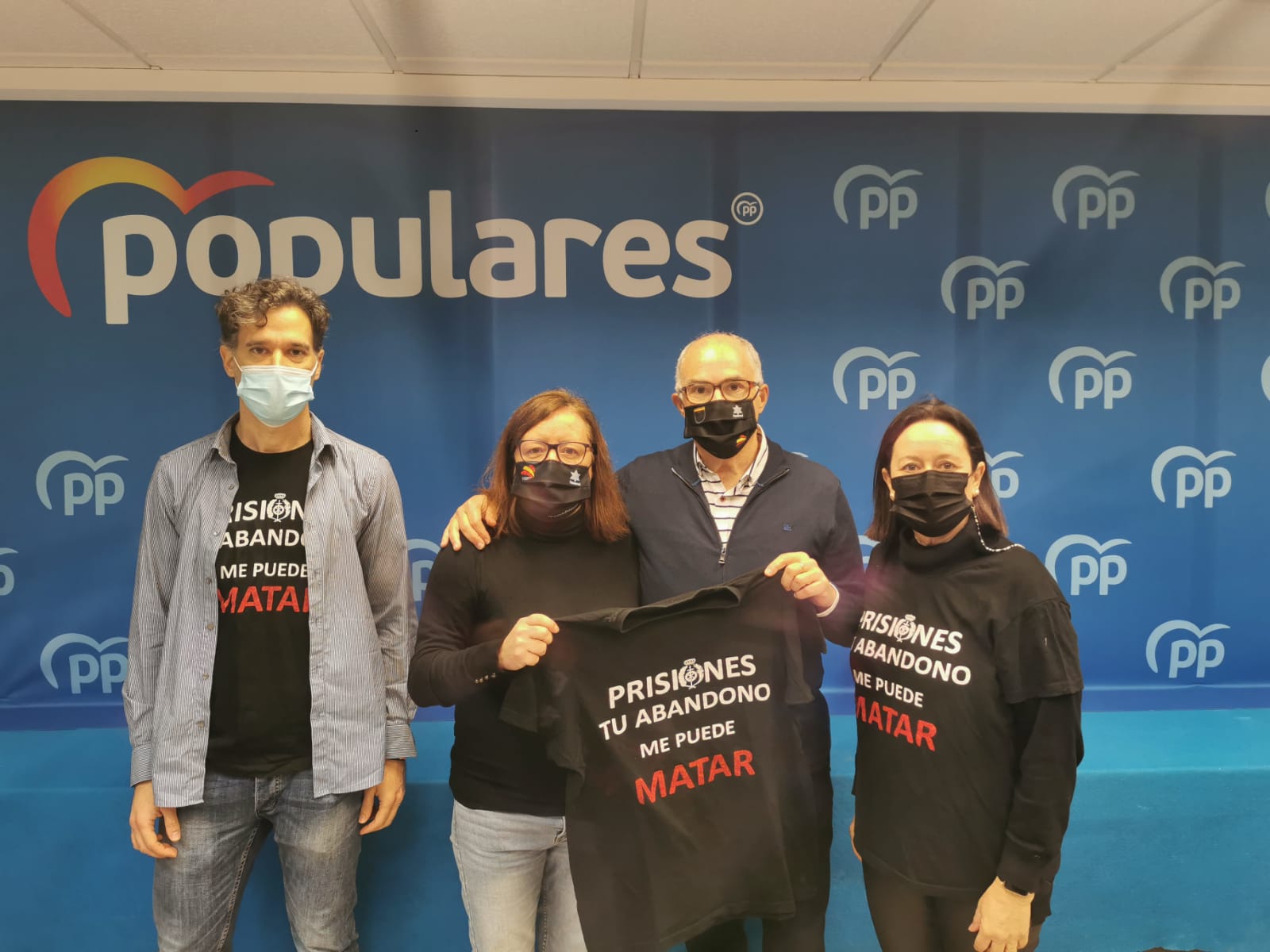 Fernando De Rosa se reúne con miembros del Sindicato de trabajadores penitenciarios Tu Abandono Me Puede Matar y renueva su compromiso con ellos