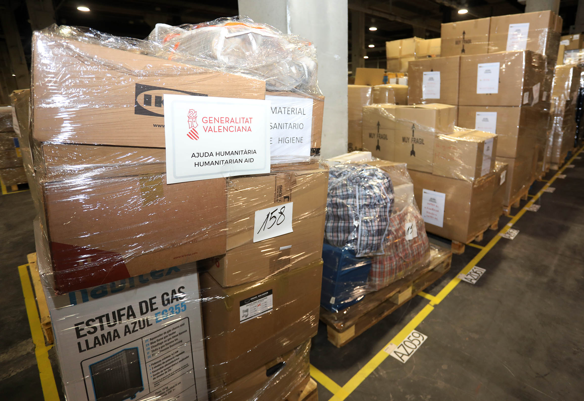 La Generalitat Valenciana envía 13 camiones con 100 toneladas de productos a Ucrania