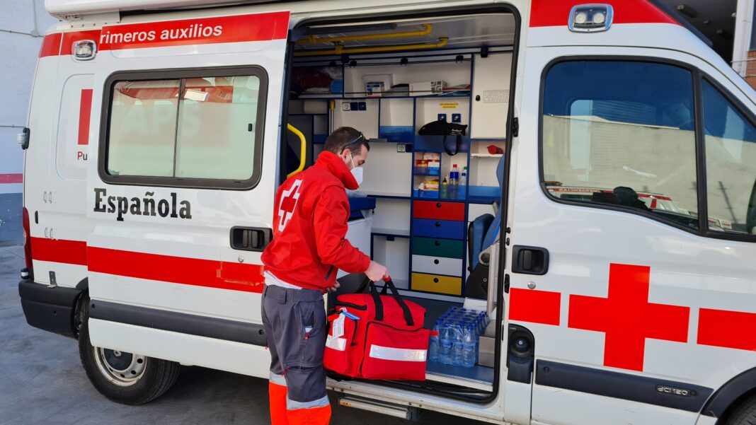 Cruz Roja Española despliega personal de apoyo en Ucrania para atender a los albergues y evaluar las necesidades