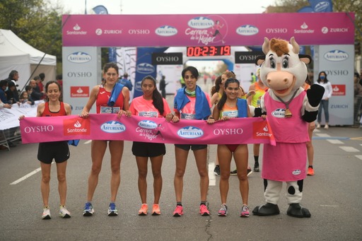 Valencia vuelve a teñir sus calles de rosa con la Carrera de la Mujer Valencia 2022