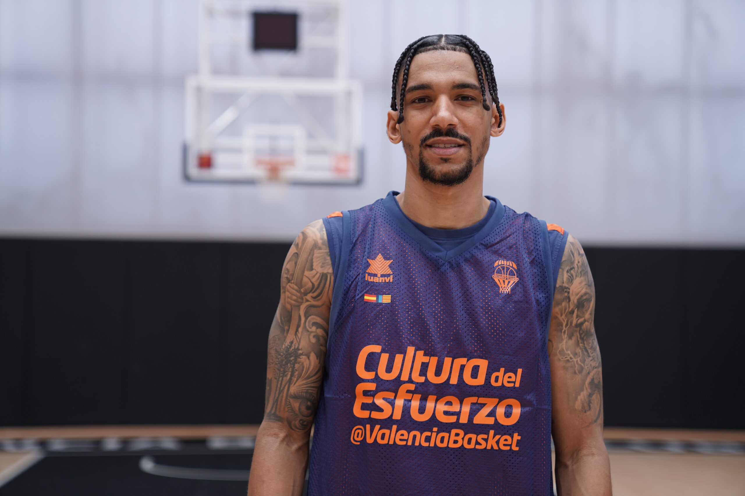 Hanlan: “Venir a Valencia Basket fue una decisión fácil, quiero ayudar al equipo a seguir ganando”