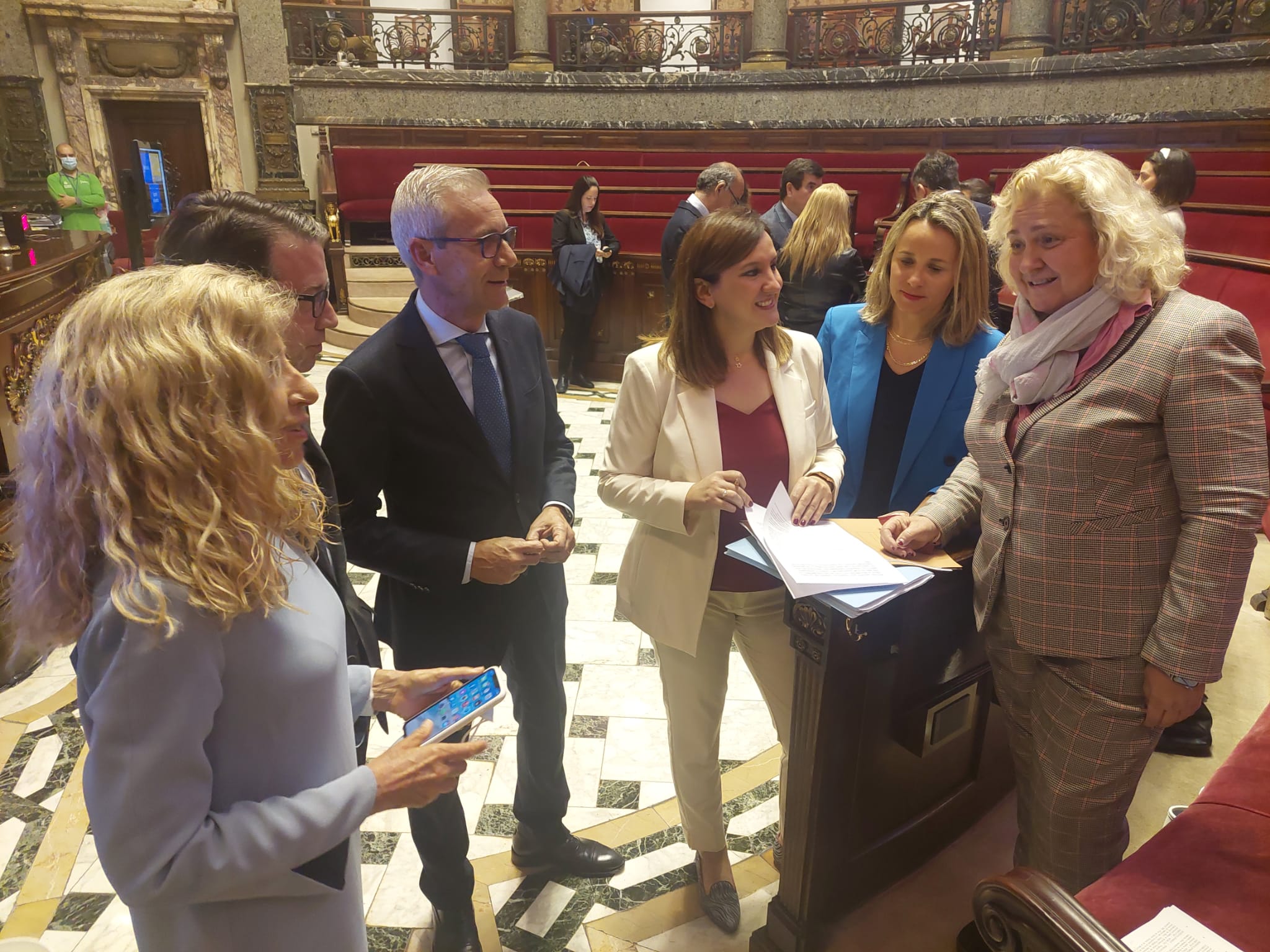 El PP presenta al pleno una moción para rechazar la tasa turística que quiere implantar Ribó y PSOE en Valencia