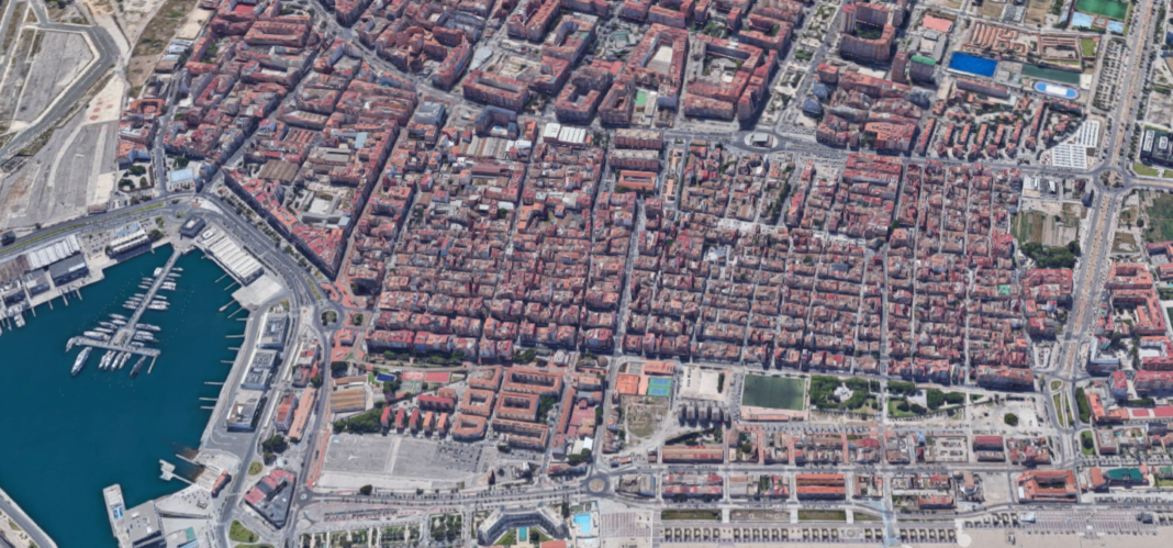 Ciudadanos denuncia el atasco de los planes urbanísticos en la fachada marítima de Valencia