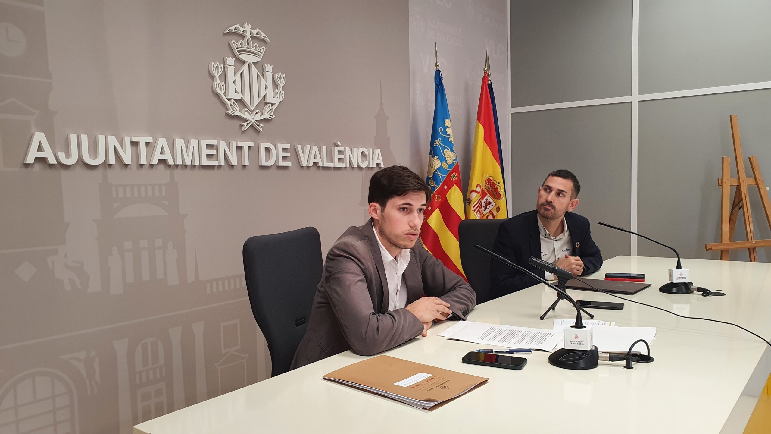 El Ayuntamiento de Valencia inicia los trámites para acabar con un histórico tapón urbanístico del barrio de Nou Moles