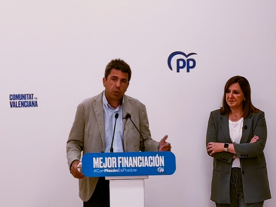 Mazón acusa a Puig de “dividir a los valencianos” al utilizar el lema Fent País en el aniversario del Estatut