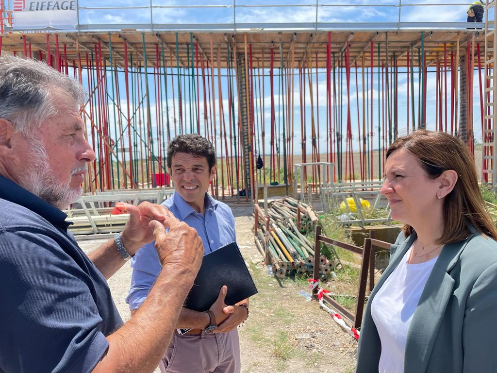 Catalá ”las obras del Anillo Verde impiden el paso de la maquinaria agrícola a los campos de arroz en Pinedo”