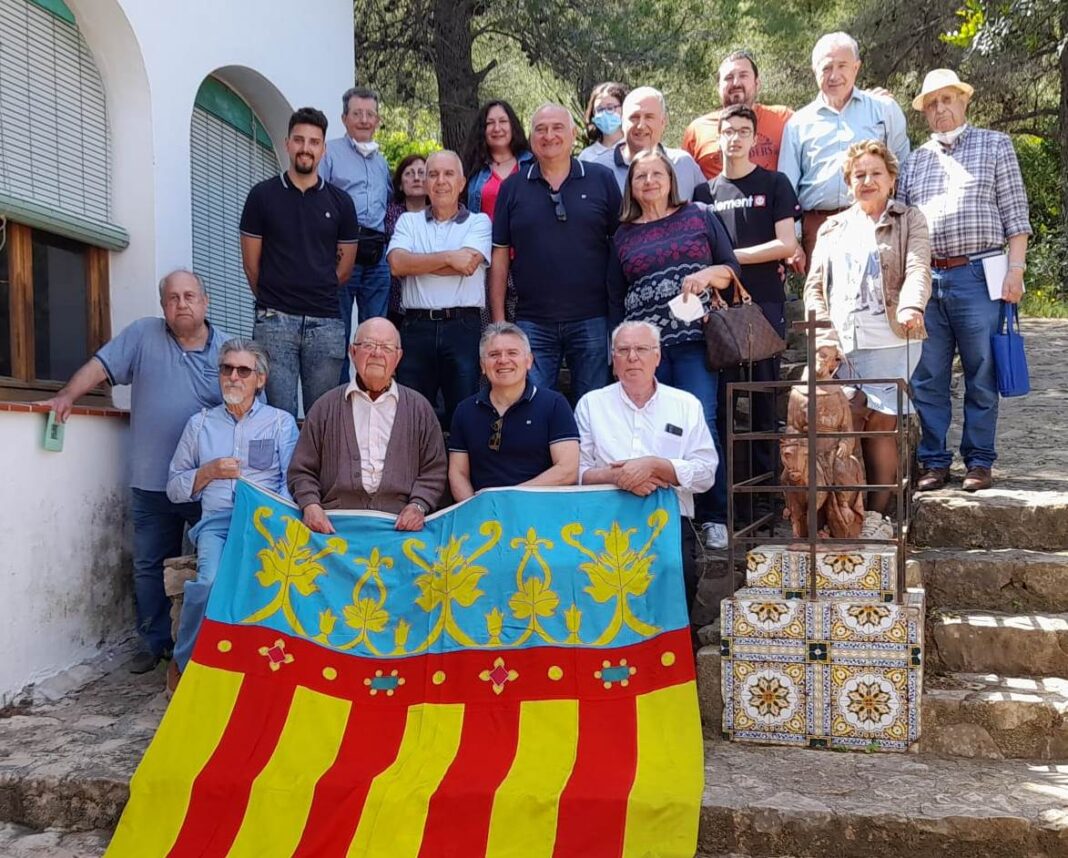 L'Associacio Cultural Roc Chabàs i Convencio Valenciannista organisen una intensa jornada cultural en Denia
