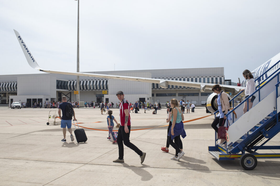 Las nuevas rutas del Aeropuerto de Castellón favorecen la desestacionalización del turismo