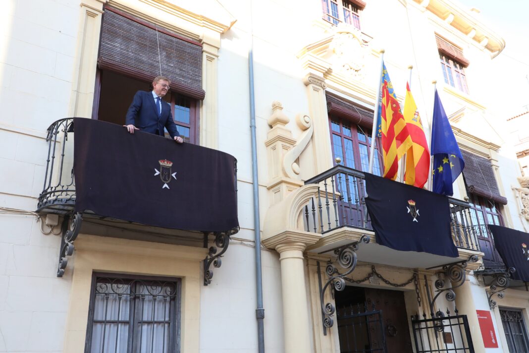 Chimo Puig anuncia que el Consell licitará las obras de ampliación del Hospital de la Vega Baja. La Generalitat compra el palacio del Marqués de Rafal en Orihuela