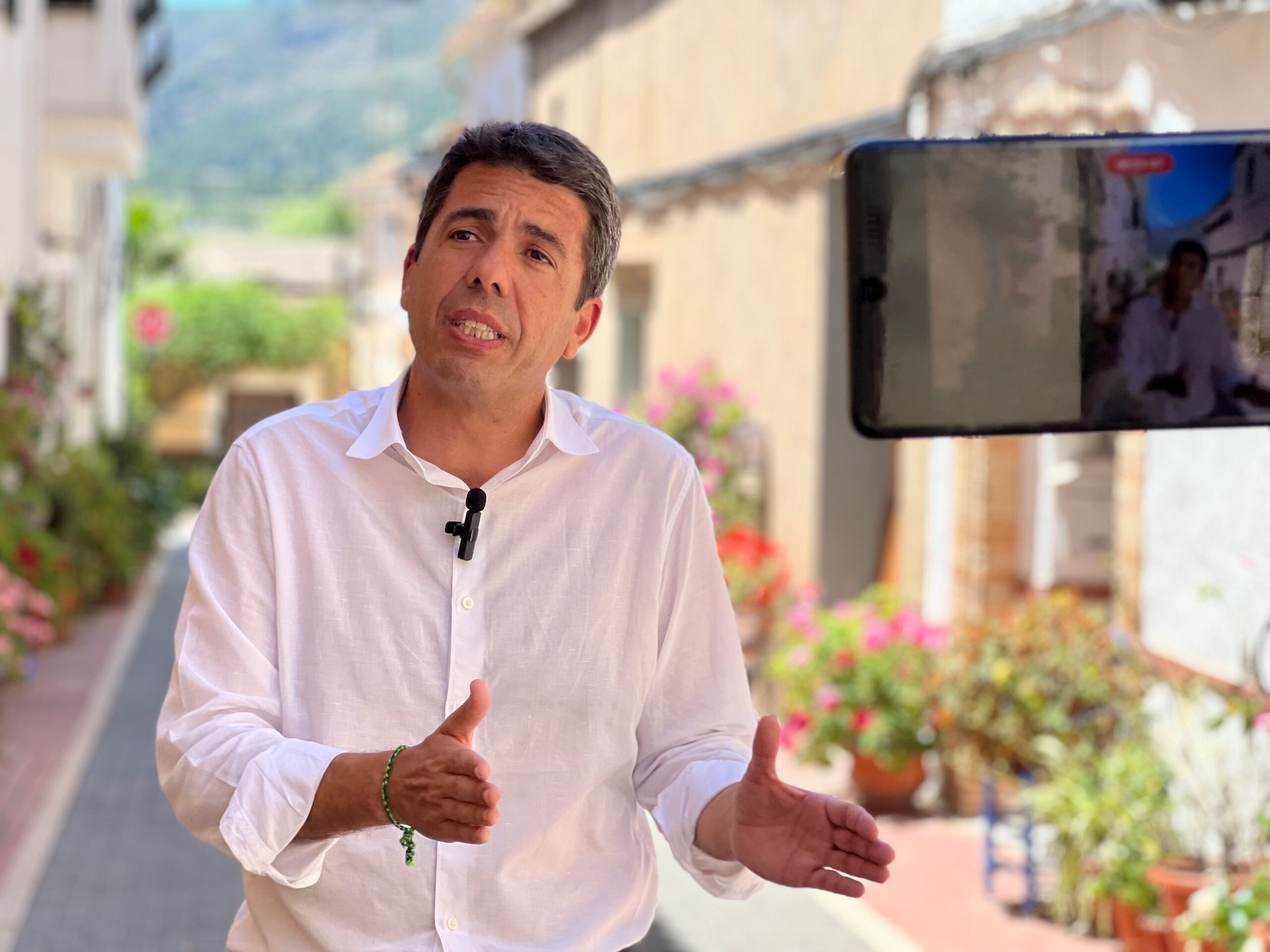 Diputación de Alicante inyecta dos millones de euros a ayuntamientos y asociaciones para reactivar el sector turístico a través de la promoción