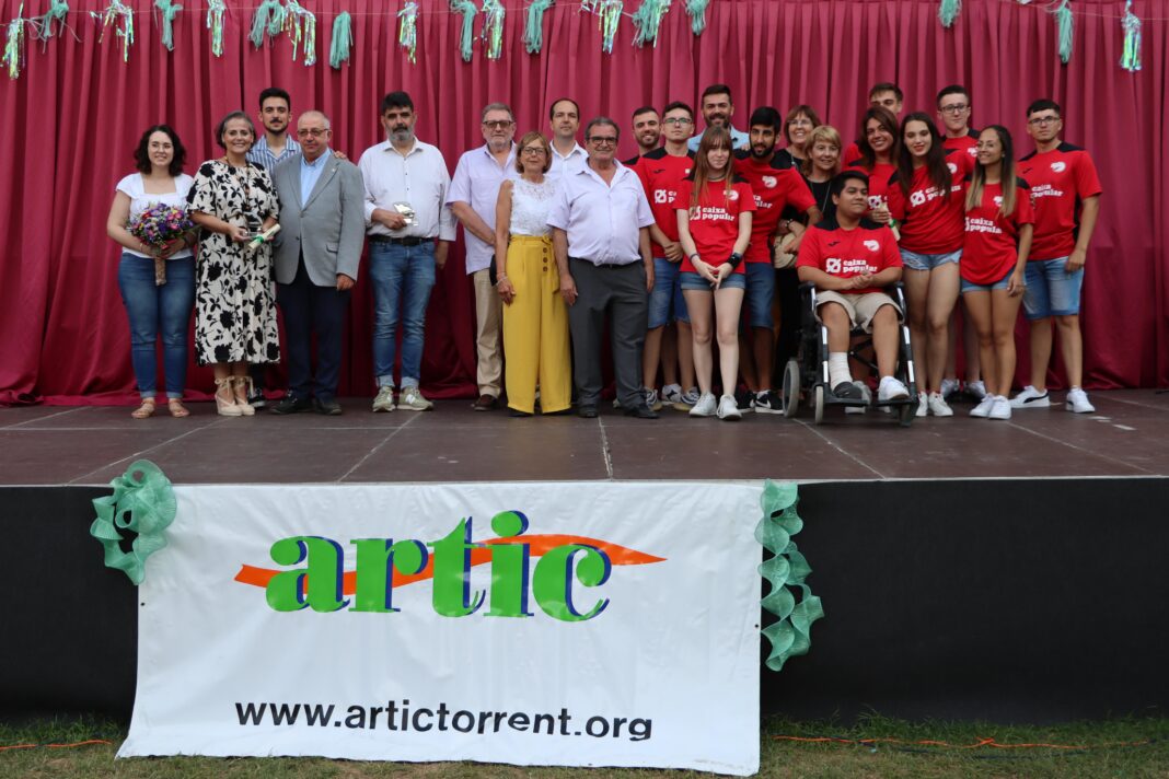 La Asociación ARTIC de Torrent celebra la entrega de sus premios anuales