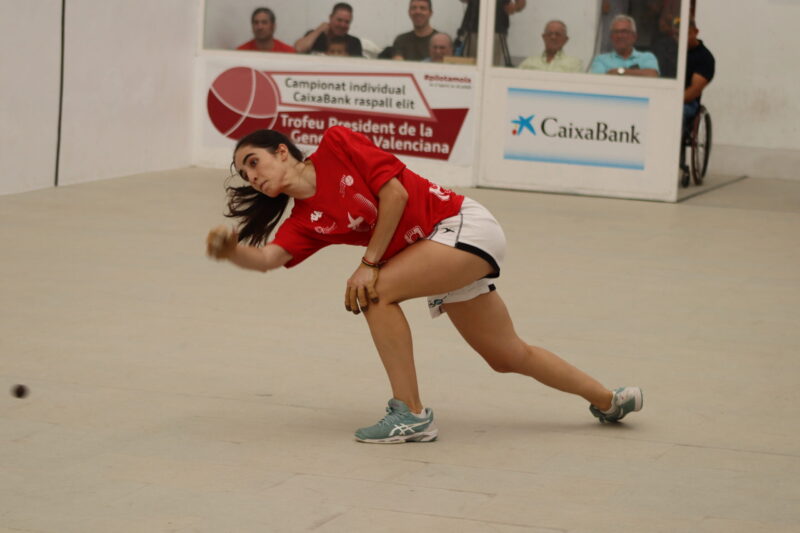 Victoria ya te cinc tituls de l'individual de Pilota de CaixaBank
