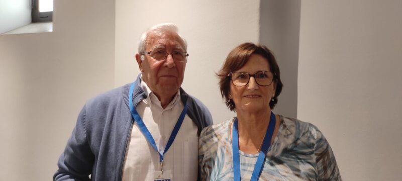 Los vecinos de PenyaRoja recriminan a Ribó la nula inversión en su barrio y le recuerdan que el barrio se ha llenado de ratas