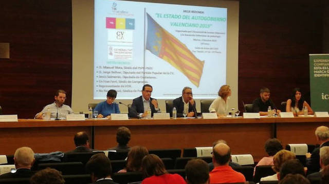Juristes Valencians debatirán el martes sobre el autogobierno valenciano con las síndicas de Corts Valencianes