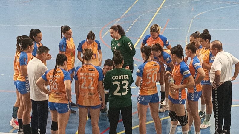 Victoria del Grupo USA Handbol Mislata por el liderato en El Vallés frente al BM La Roca