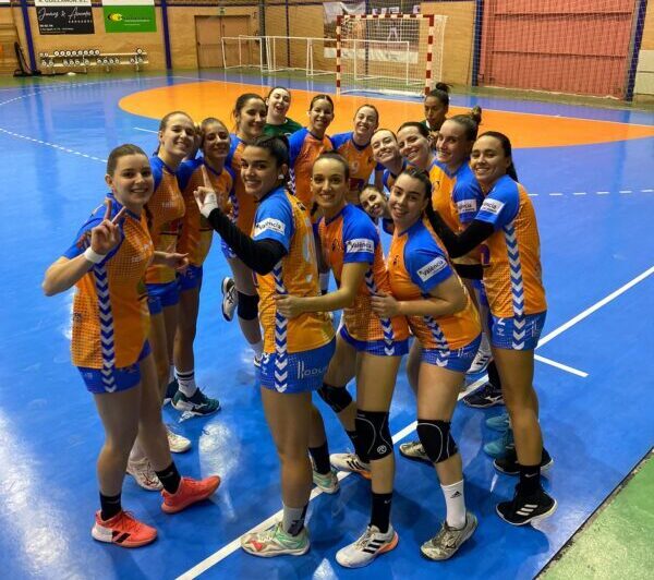Victoria en Onda del Grupo USA Handbol Mislata UPV que les mantiene en el liderato