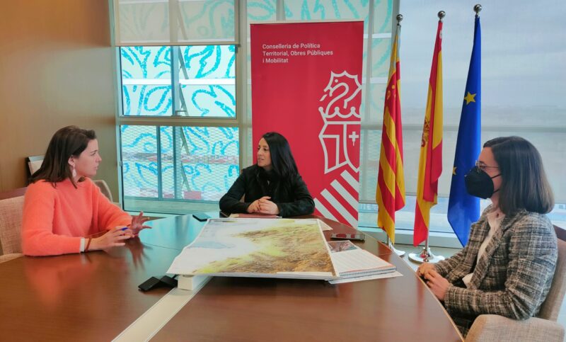 La Generalitat Valenciana adjudica el servicio de transporte público por carretera CV-112, Xàtiva Nort