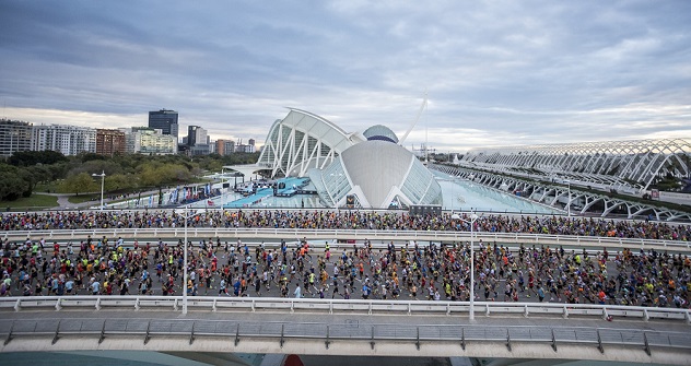 Kiptum (2:01:53) y Beriso (2:14:58) colocan al Maratón Valencia entre los tres más rápidos del mundo