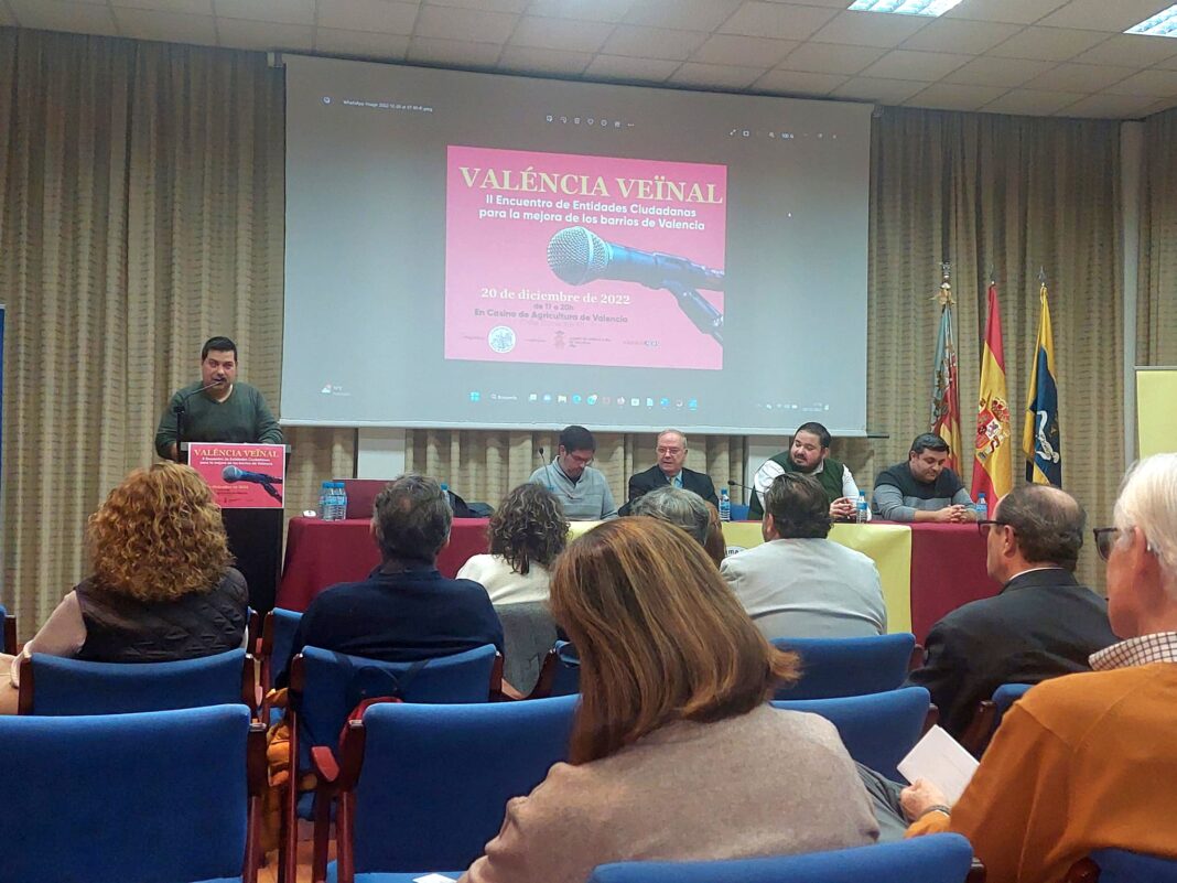 El III Foro de Valencia Veïnal reunirá hoy a 15 entidades y a todos los partidos con representación municipal