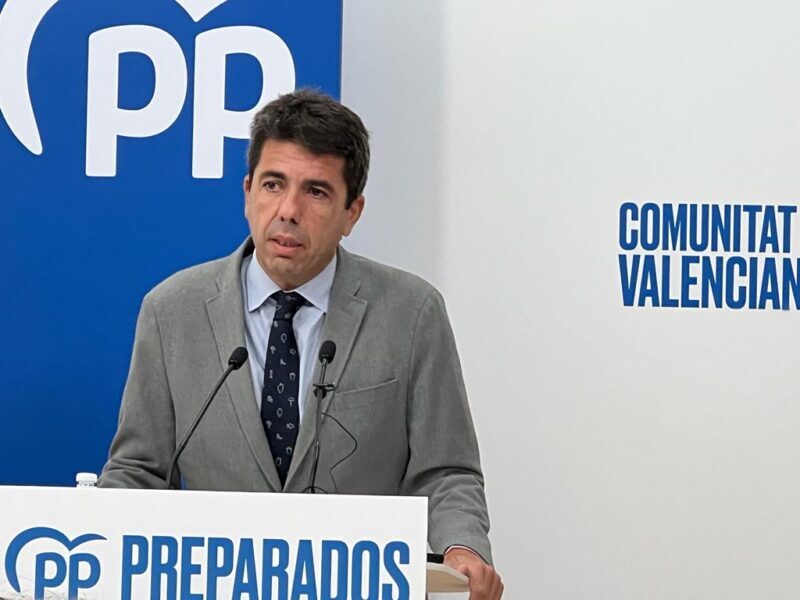 Mazón denuncia que Puig sigue sin bono energético y atascando 350 proyectos de renovables