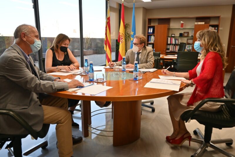 Los colegios de médicos valencianos se unen a las críticas por la baremación en la estabilización de plazas de médicos de la Generalitat Valenciana