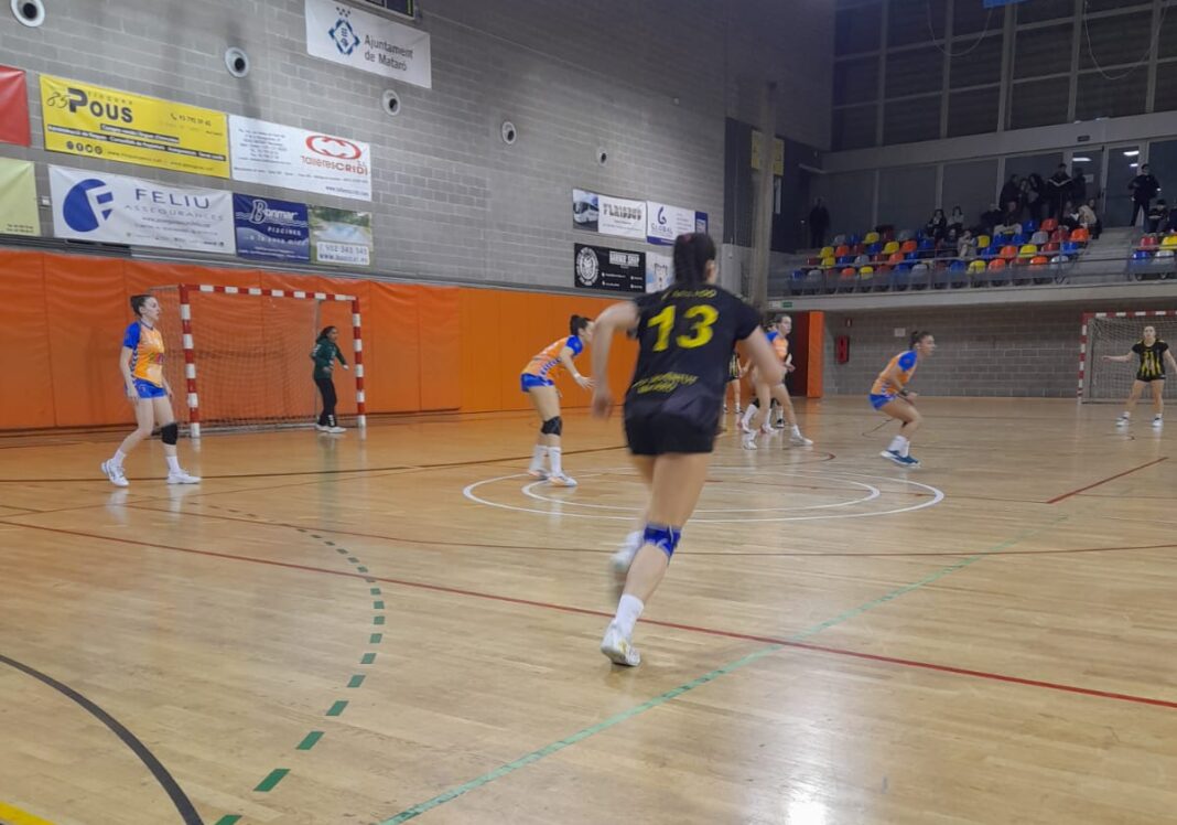 Empate del Grupo USA Handbol Mislata UPV en un partido muy irregular en Mataró