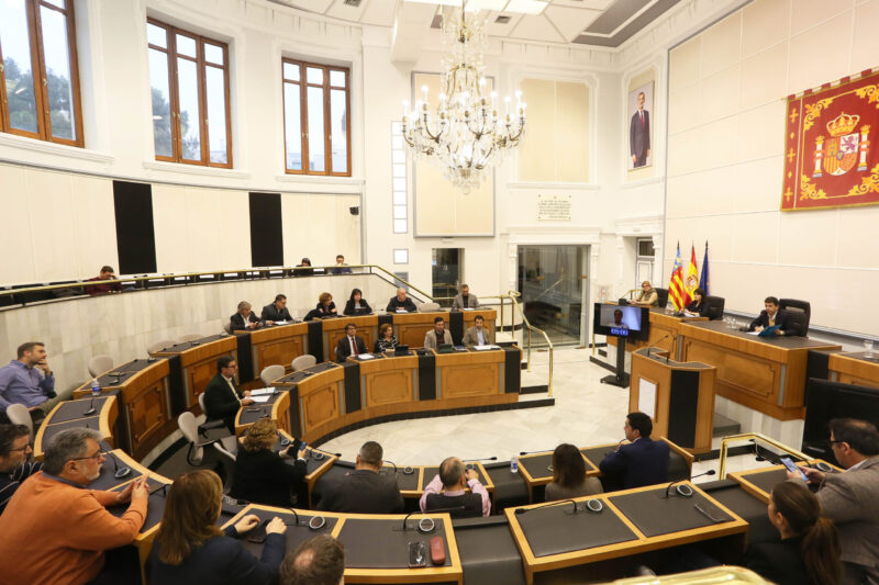 El pleno de la Diputación de Alicante aprueba por unanimidad la campaña de Bono Consumo con 20 millones de euros