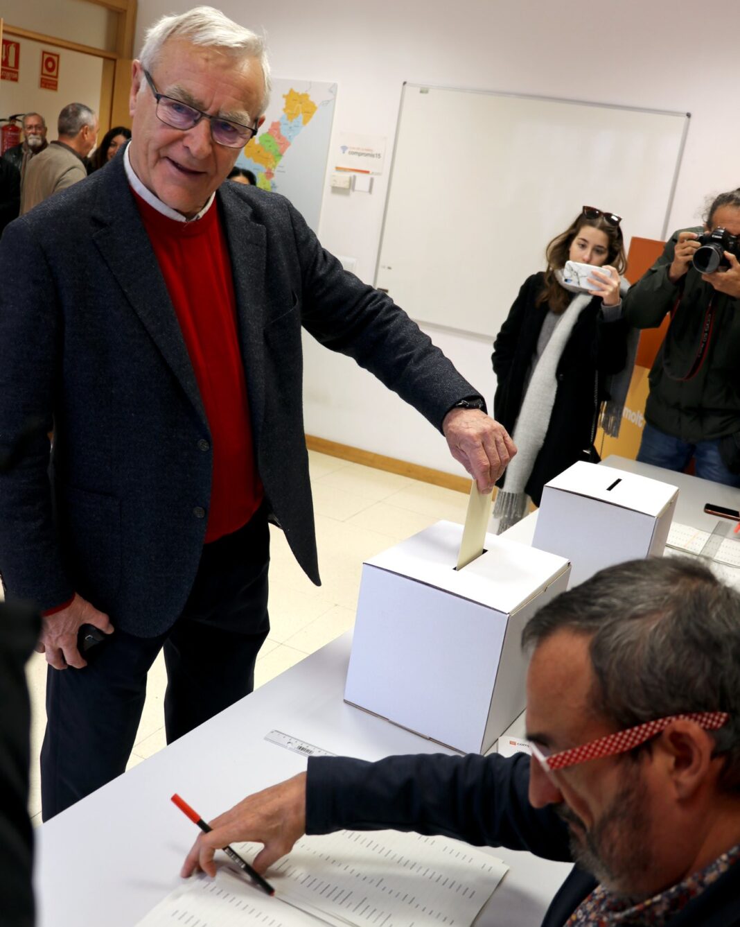 Compromís escoge en primarias a sus candidatos a Corts Valencianes y luego aplica los filtros de paridad y pluralidad