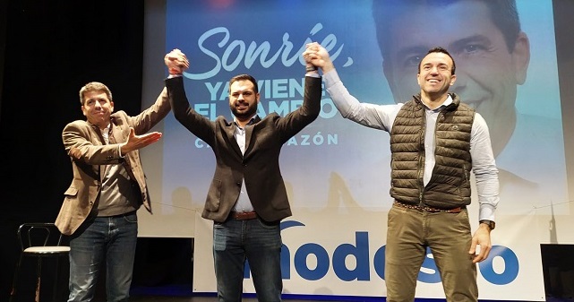 Carlos Mazón, Modesto Martinez Candidato del PP a la Alcaldía de Alboraya y  Vicente Mompó