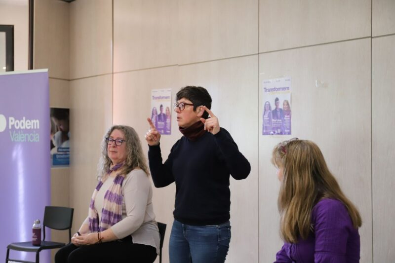 Pilar Lima: «al Ayuntamiento de Valencia le tiemblan las piernas frente a los fondos de inversión»