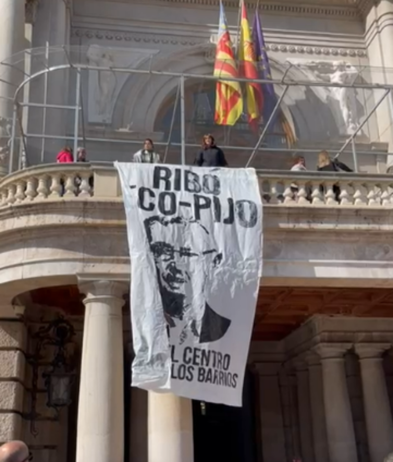 Los vecinos estallan contra Ribó al que acusan de eco-pijo y de abandonar a los barrios de Valencia