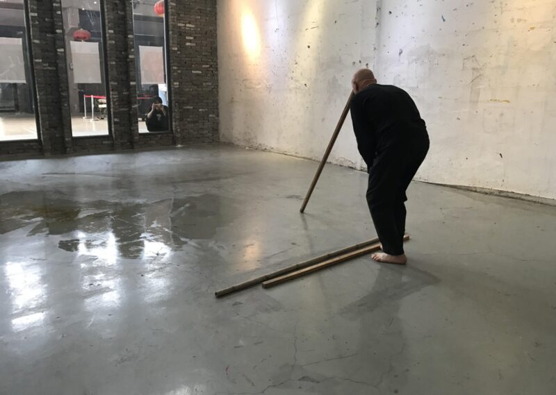 El Centre del Carme presenta la ‘performance’ del reconocido artista multidisciplinario Boris Nieslony