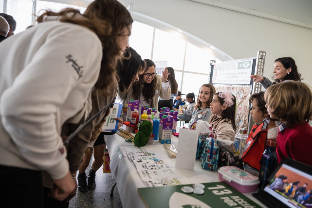 Casi 500 estudiantes participan en la final del concurso escolar ‘Acción por el Clima’ de la Ciutat de les Arts i les Ciències