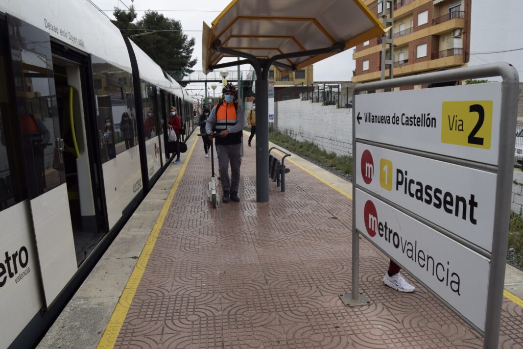 Corte de la línea 1 de FGV entre Picassent y Vilanova de Castello y servicio de buses alternativos
