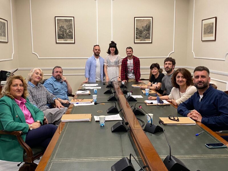 Ceballos & Sanabria repetirán como artistas de la Falla Municipal Infantil 2024 de Valencia pero se les unirá Marina Puche