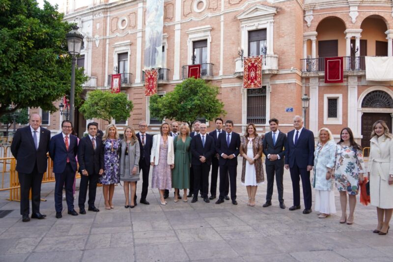 Mazón: “Chimo Puig ha traicionado a la identidad valenciana”