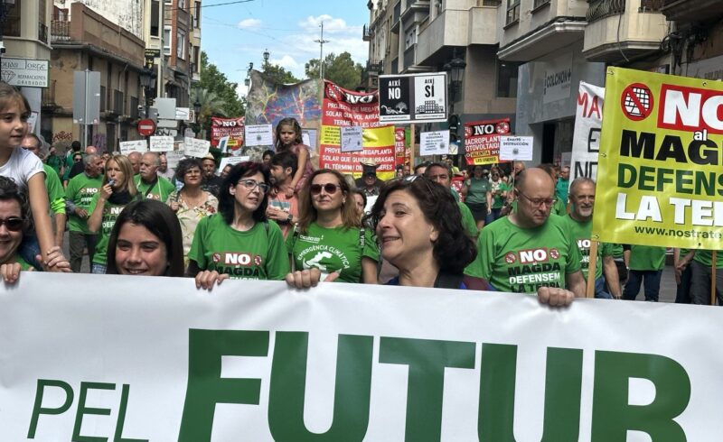 Unides Podem-EU Castelló continuará trabajando para frenar “el expolio” al territorio de las megaplantas de fotovoltaicas